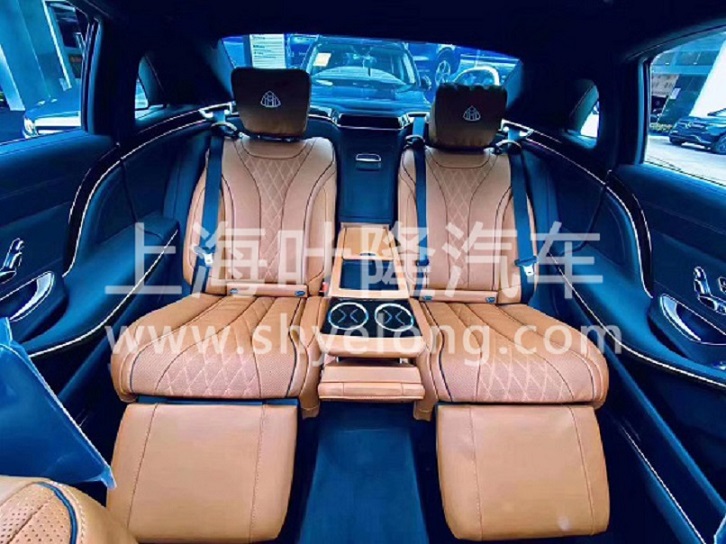 迈巴赫S450 典藏版