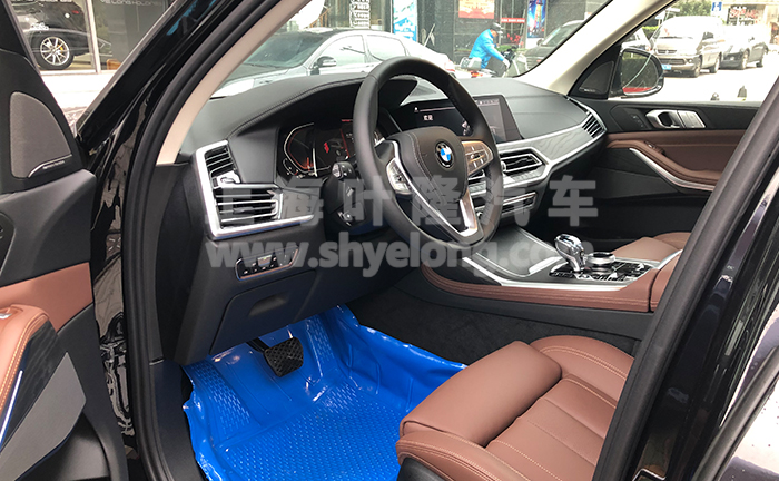 叶隆宝马X7上海展厅现车实拍04.jpg