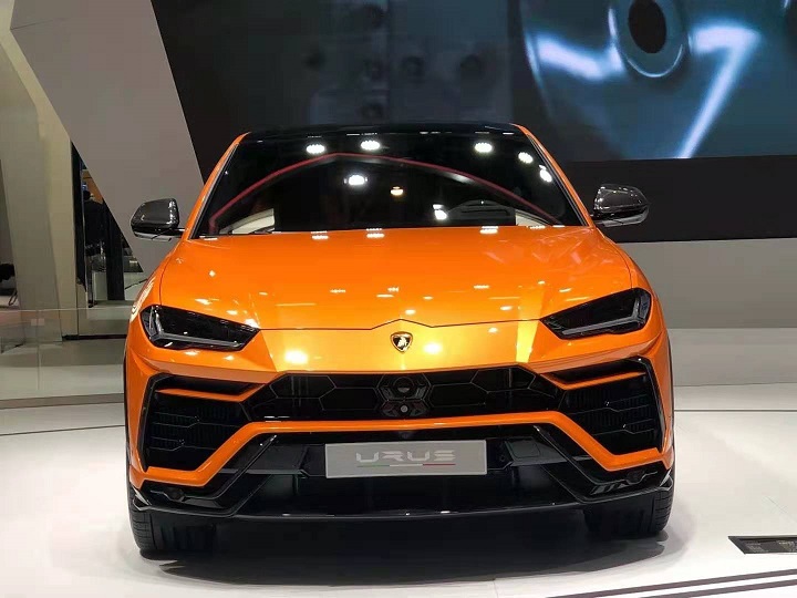 兰博基尼urus (1).jpg