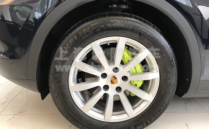 叶隆现车保时捷cayenne E-Hybrid 黑黑实拍04.jpg