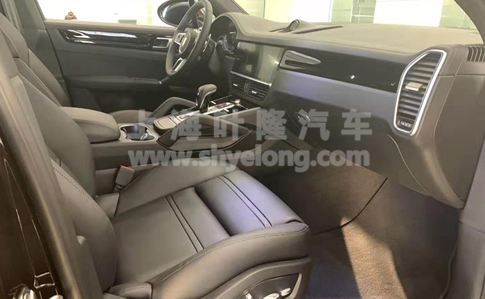 叶隆现车保时捷cayenne E-Hybrid 黑黑实拍08.jpg