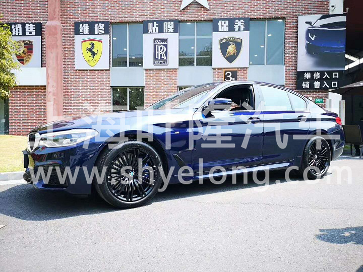 进口宝马540iM 3.0T340匹马力 丹泉石蓝黑 (3).jpg