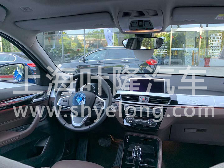 宝马天际蓝X2 (4).jpg