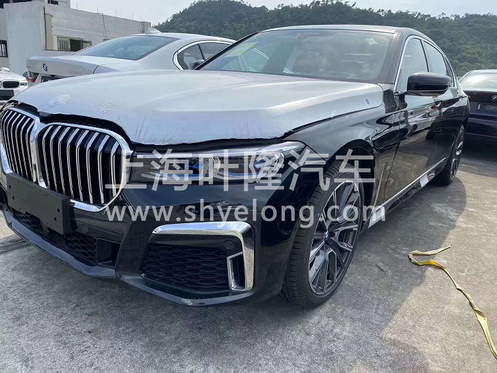 宝马740 运动 四座 (2).jpg