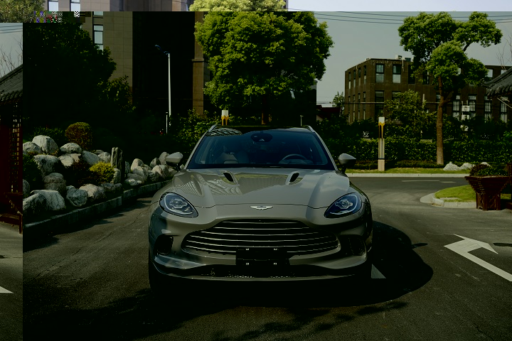 阿斯顿马丁DBX瓷器灰 现车到店 询价电仪