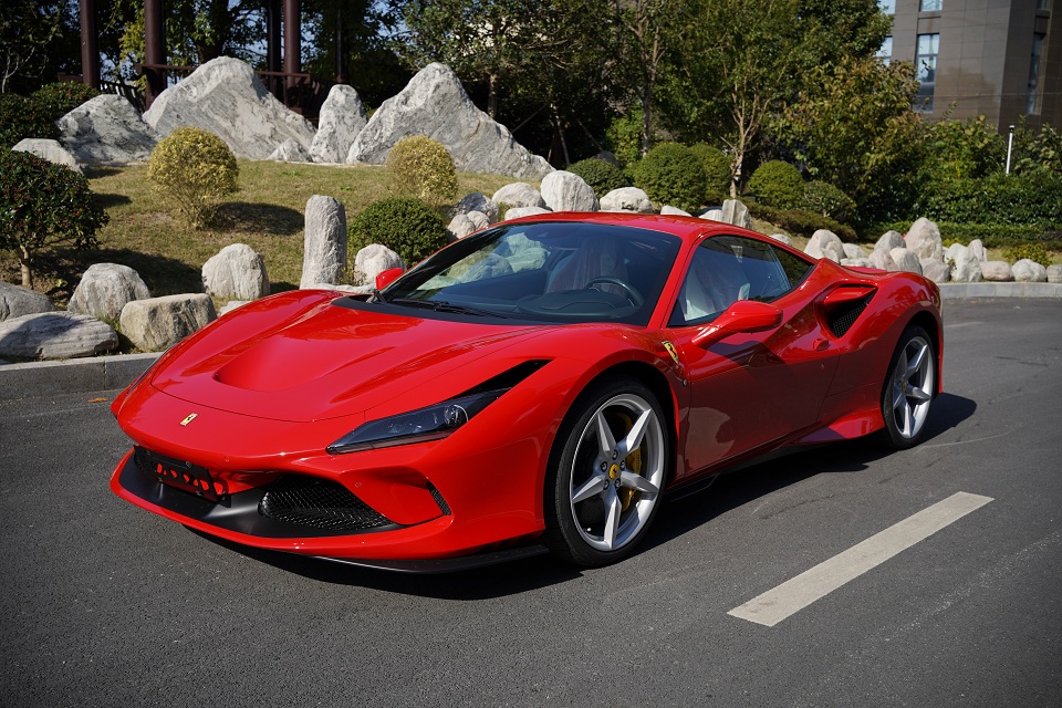 法拉利F8Tributo 红/红内饰 现车在售